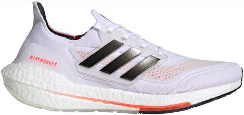 ULTRABOOST 21