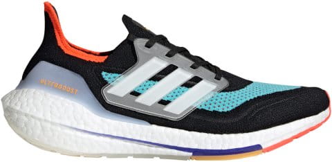 ULTRABOOST 21